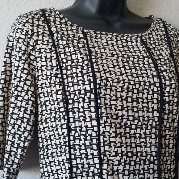 Maria Gabrielle Top   - Picture 2 of 6